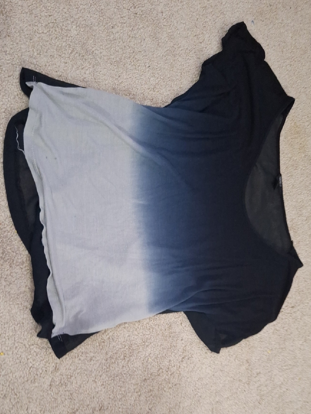 Forever 21 Black to Gray Ombre Short Sleeve Top